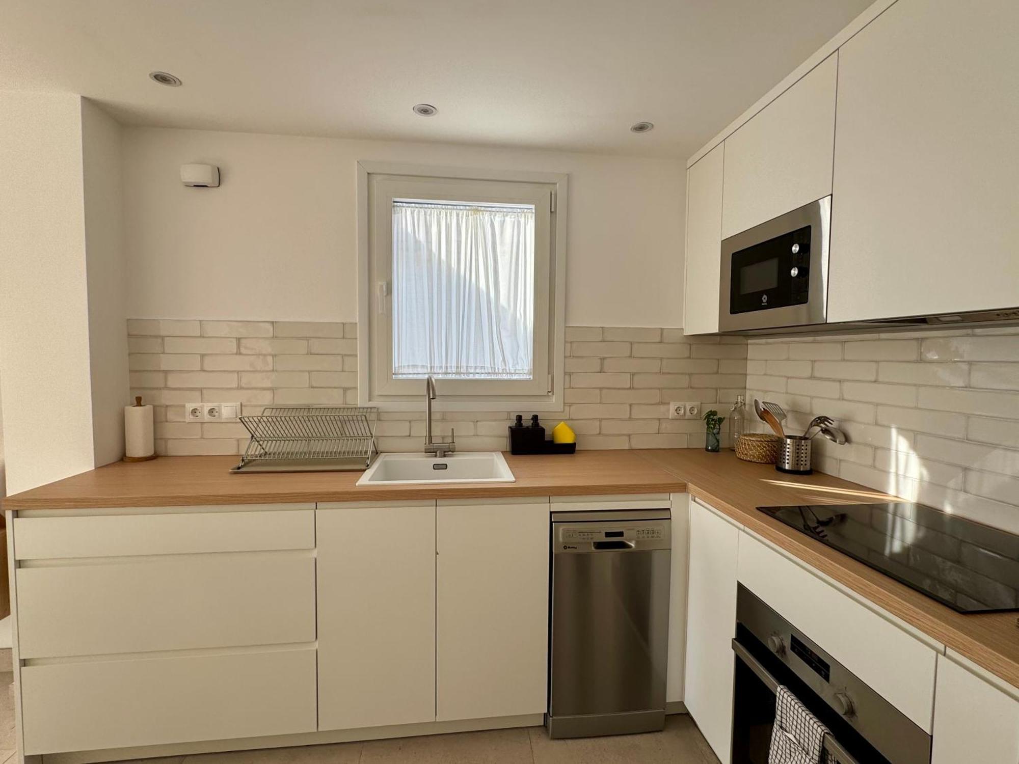 Sunnypalms - Beachfront Penthouse With Stunning Sea View Эстепона Экстерьер фото